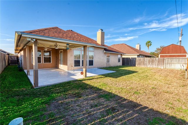 2618 Gentle Wind Ave, Corpus Christi, TX 78414