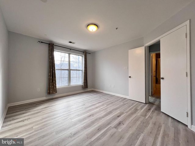 18089 ROYAL BONNET CIR, Gaithersburg, MD 20886