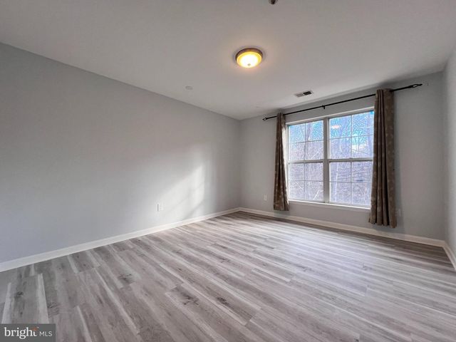 18089 ROYAL BONNET CIR, Gaithersburg, MD 20886