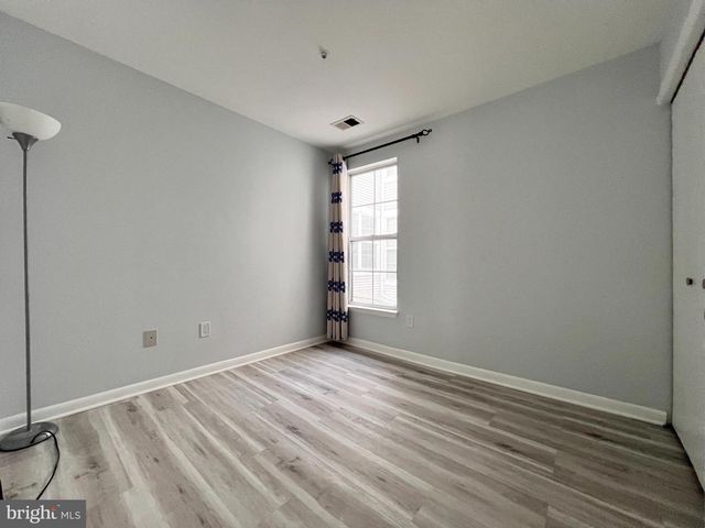 18089 ROYAL BONNET CIR, Gaithersburg, MD 20886