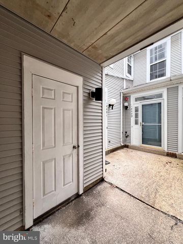 18089 ROYAL BONNET CIR, Gaithersburg, MD 20886