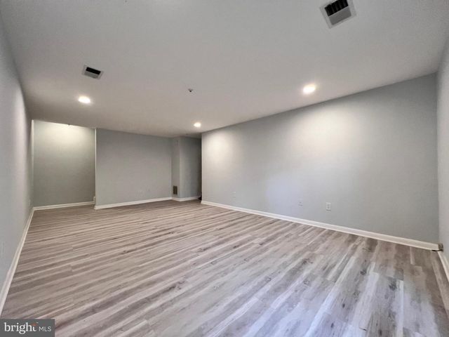 18089 ROYAL BONNET CIR, Gaithersburg, MD 20886