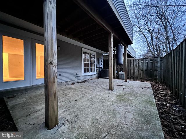 18089 ROYAL BONNET CIR, Gaithersburg, MD 20886