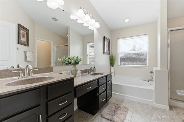 1352 Ironwood Drive, Lebanon, OH 45036