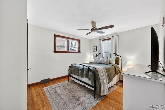 5811 Oleatha Avenue, St Louis, MO 63139