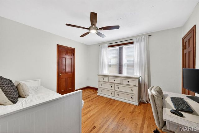 5811 Oleatha Avenue, St Louis, MO 63139