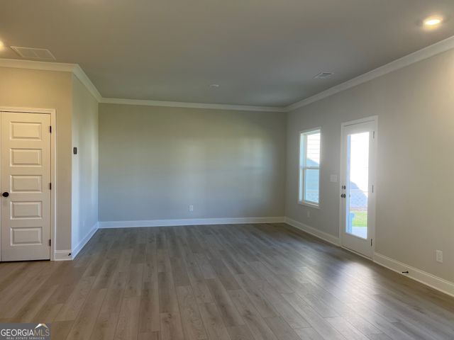 3517 Iron Hearth Bend 113A, Snellville, GA 30039