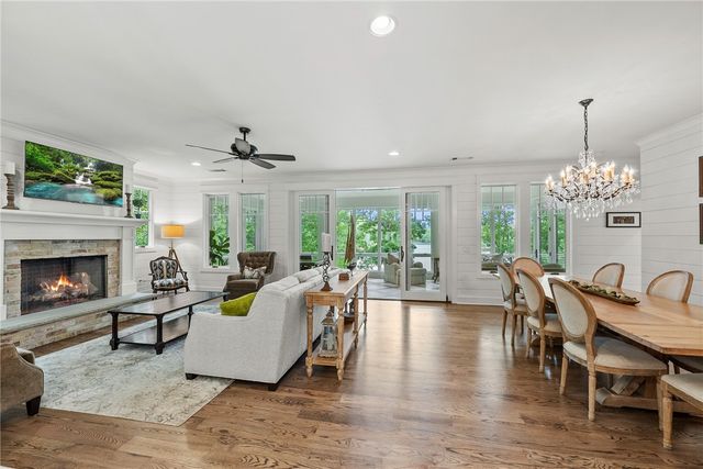 129 Burwood Court, Sunset, SC 29685