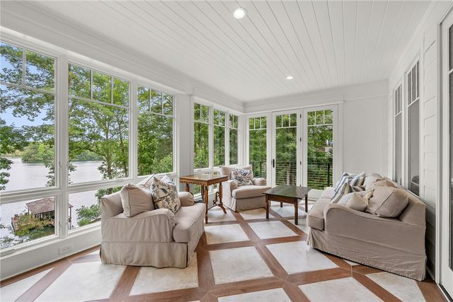129 Burwood Court, Sunset, SC 29685
