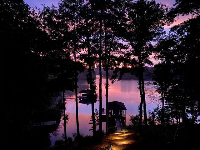 129 Burwood Court, Sunset, SC 29685