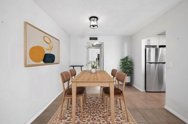 28 Prescott B 28, Deerfield Beach, FL 33442