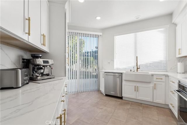 1209 S Country Glen, Anaheim Hills, CA 92808