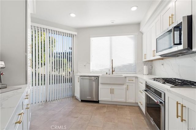 1209 S Country Glen, Anaheim Hills, CA 92808