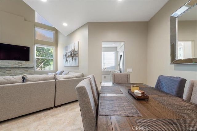 1209 S Country Glen, Anaheim Hills, CA 92808
