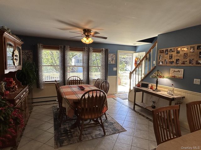 21 Lakeview Drive, Middle Island, NY 11953