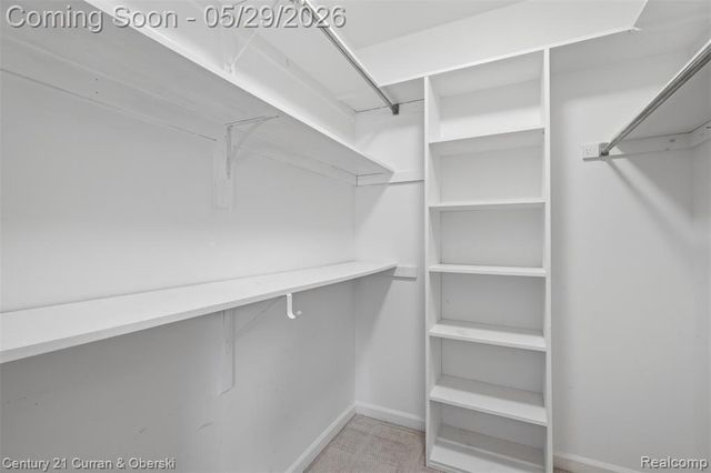 35975 King Edward Drive, Farmington Hills, MI 48331
