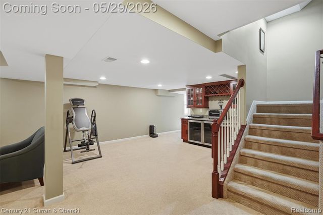 35975 King Edward Drive, Farmington Hills, MI 48331