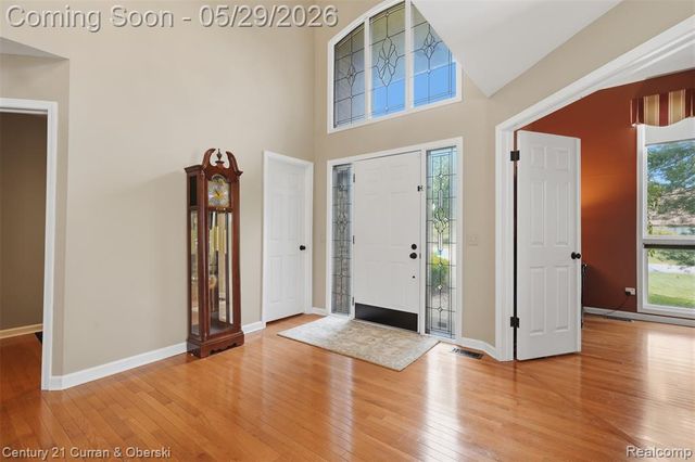 35975 King Edward Drive, Farmington Hills, MI 48331