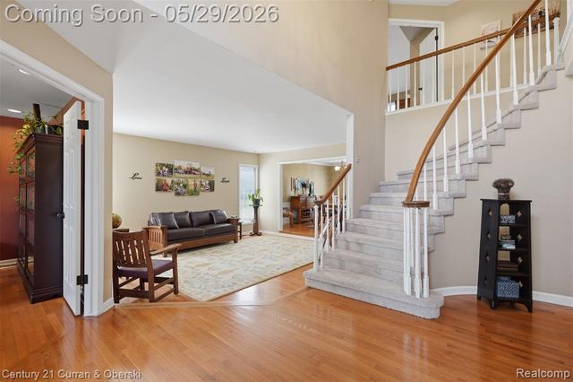 35975 King Edward Drive, Farmington Hills, MI 48331