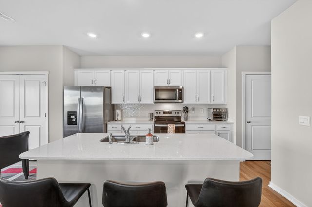 937 Maywood Lane, Waukee, IA 50263