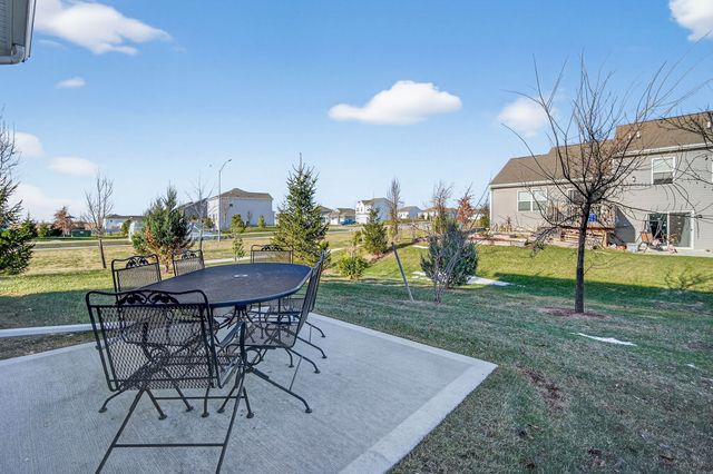 937 Maywood Lane, Waukee, IA 50263