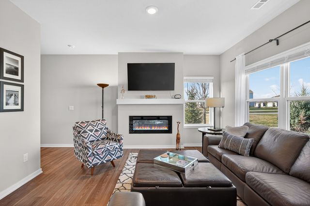 937 Maywood Lane, Waukee, IA 50263