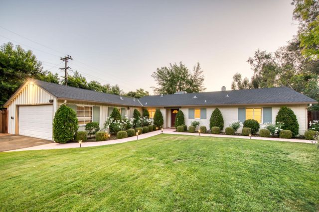 4687 N Wishon Avenue, Fresno, CA 93704