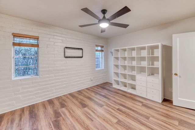 4687 N Wishon Avenue, Fresno, CA 93704