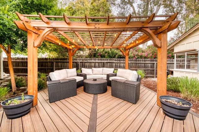 4687 N Wishon Avenue, Fresno, CA 93704