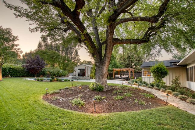 4687 N Wishon Avenue, Fresno, CA 93704