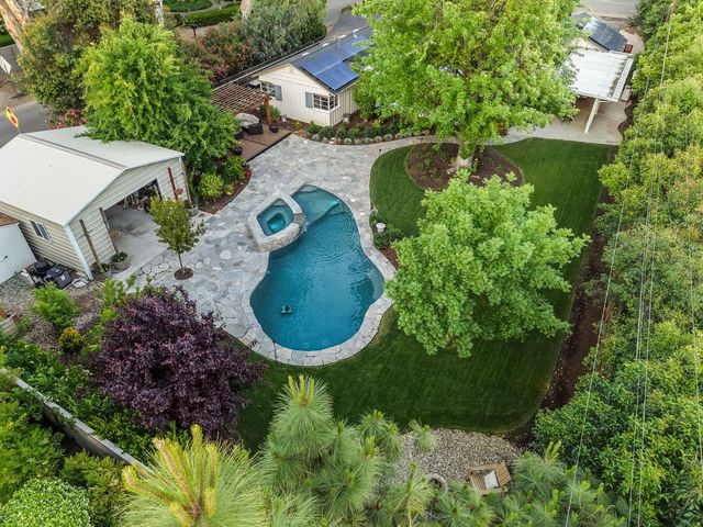 4687 N Wishon Avenue, Fresno, CA 93704