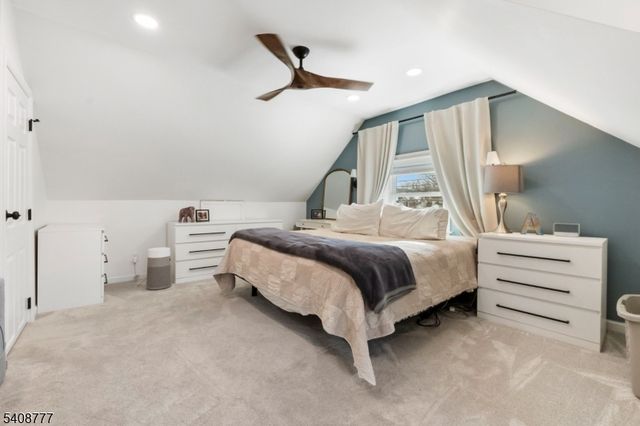 6 MacLennan Place, Fanwood Boro, NJ 07023