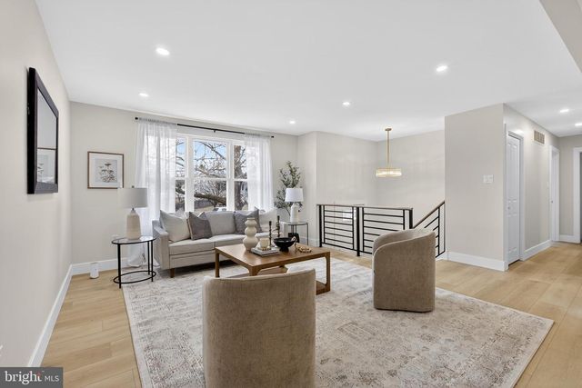 603 HOBART DR, Clementon, NJ 08021