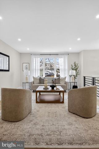 603 HOBART DR, Clementon, NJ 08021