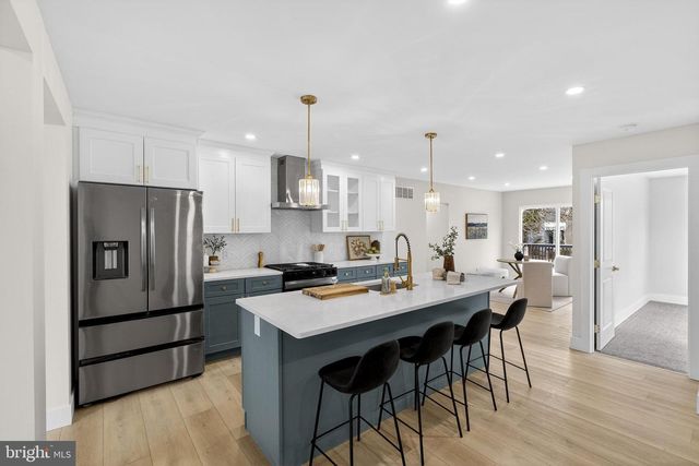 603 HOBART DR, Clementon, NJ 08021