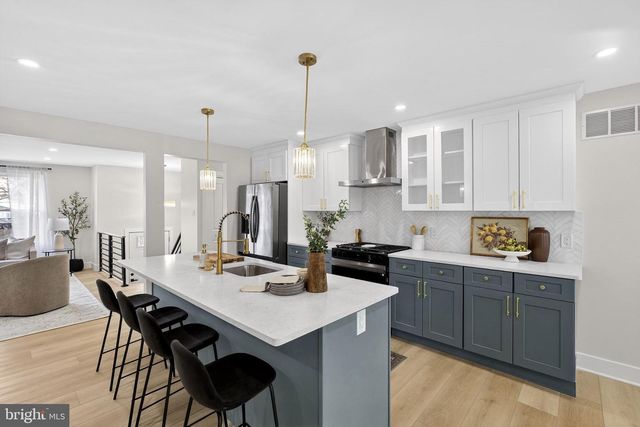 603 HOBART DR, Clementon, NJ 08021