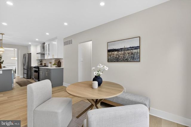 603 HOBART DR, Clementon, NJ 08021