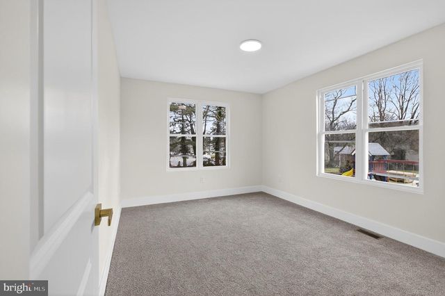 603 HOBART DR, Clementon, NJ 08021