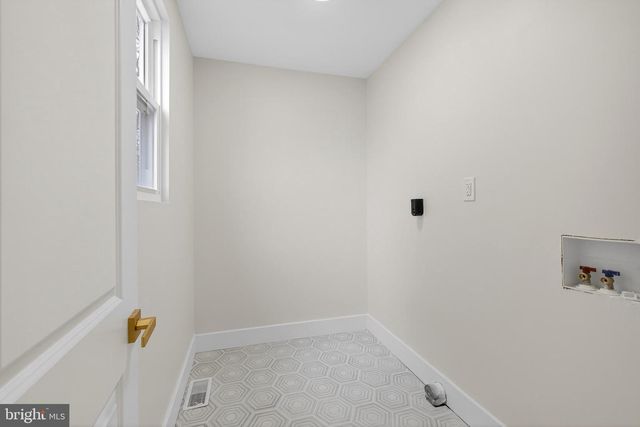 603 HOBART DR, Clementon, NJ 08021