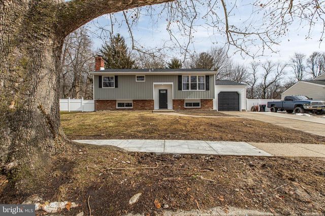 603 HOBART DR, Clementon, NJ 08021