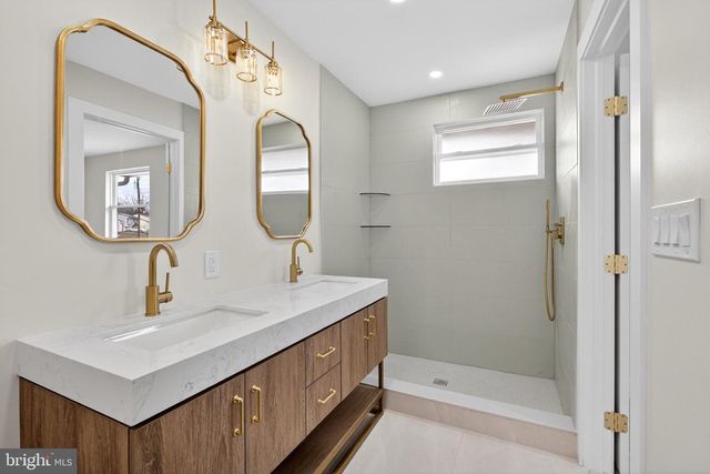 603 HOBART DR, Clementon, NJ 08021