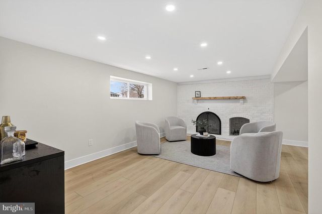 603 HOBART DR, Clementon, NJ 08021