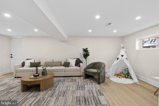 603 HOBART DR, Clementon, NJ 08021