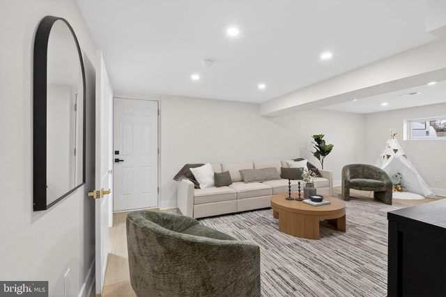 603 HOBART DR, Clementon, NJ 08021