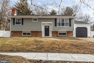 603 HOBART DR, Clementon, NJ 08021
