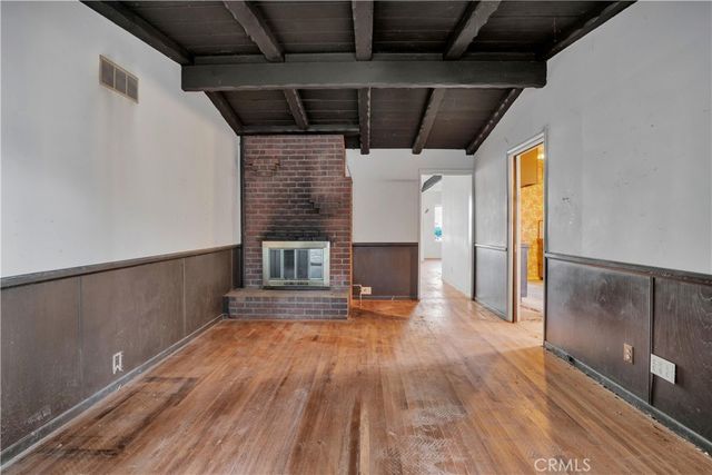 20922 Clarin Street, Woodland Hills, CA 91364