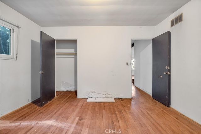 20922 Clarin Street, Woodland Hills, CA 91364