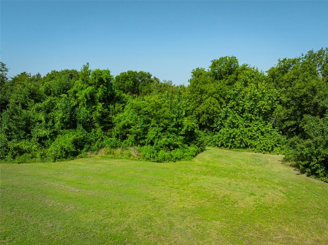6 Highridge Farms Road, Lowry Crossing, TX 75069