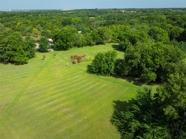 6 Highridge Farms Road, Lowry Crossing, TX 75069