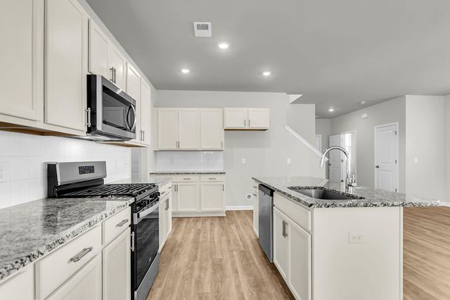 228 Hungerford Drive, Summerville, SC 29486